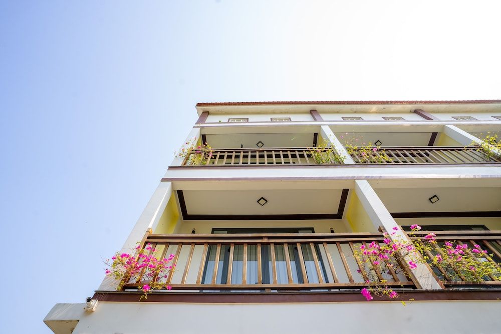 undefined Haemer Villa 10