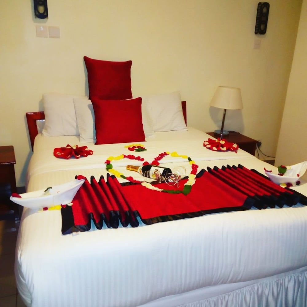 Selig Hotel Deluxe Room 2