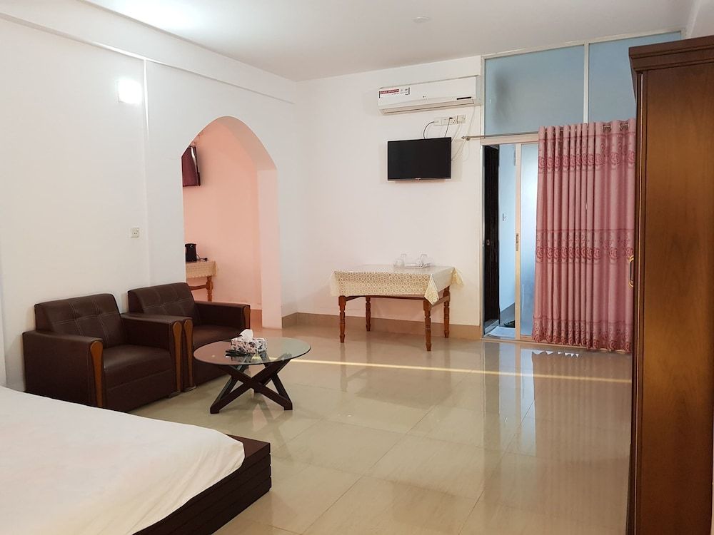 Saheb Bari Resort Grand Suite, Multiple Beds, Resort View 2