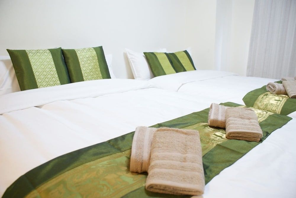 undefined Shin-Osaka GRAND-H 302 7