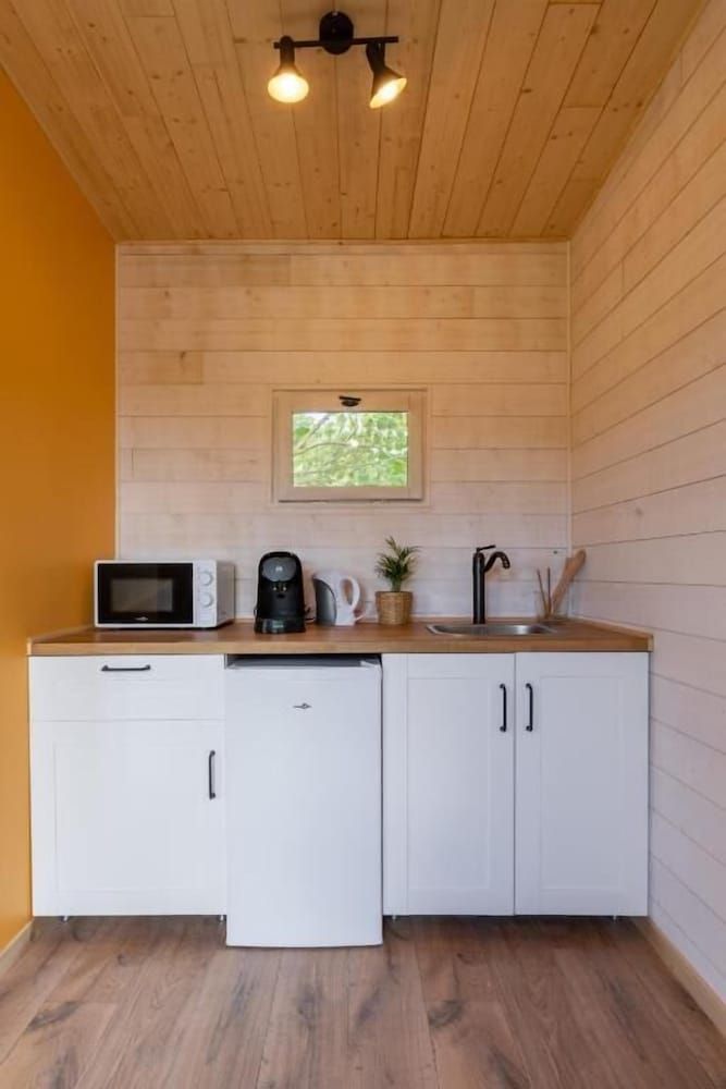Standard Chalet