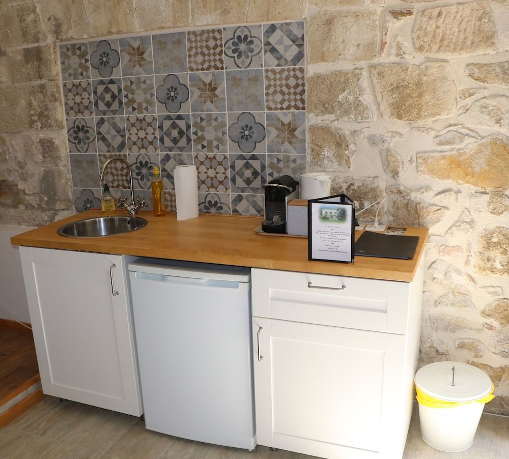 Mas Des Cerisiers Family Double or Twin Room, Multiple Beds 7