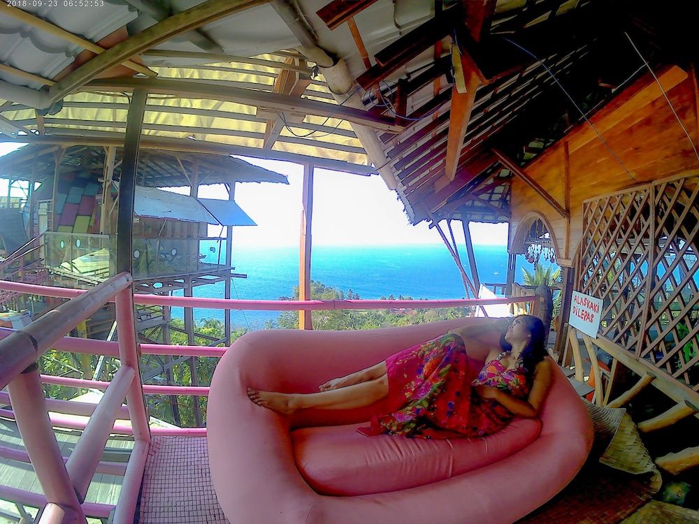 Karang Aji Beach Villa