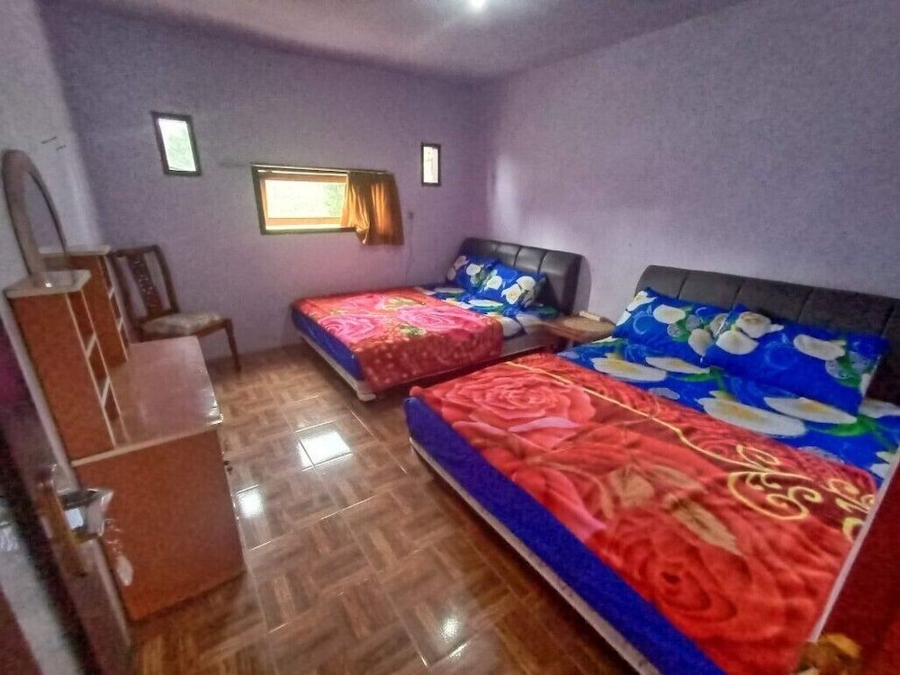 Elen Homestay by ABM Standard Twin Room 2