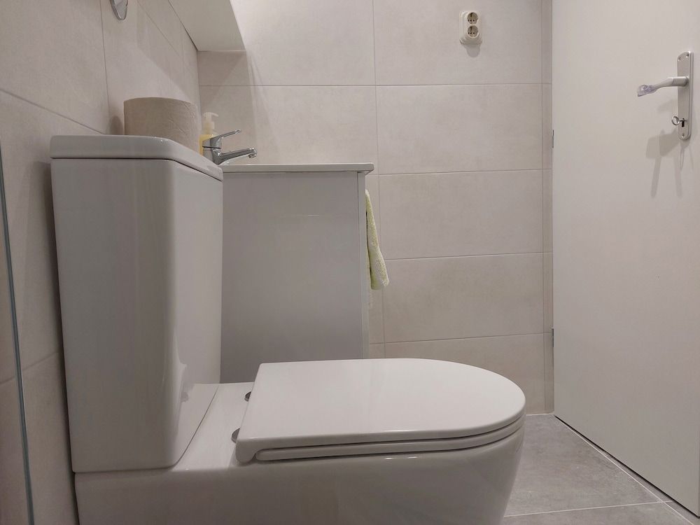 Homey 1-BR Apt Studio 19