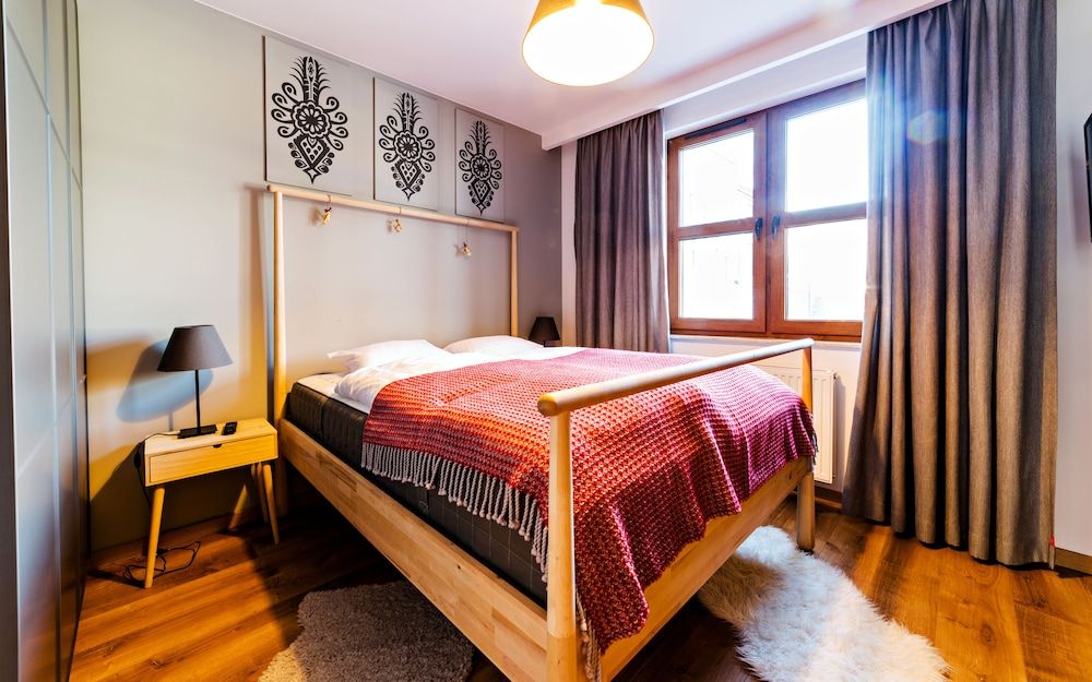 Apartment (Mysliwska 1A/2)