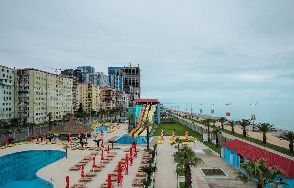 undefined Hotel Aquapark Batumi 2
