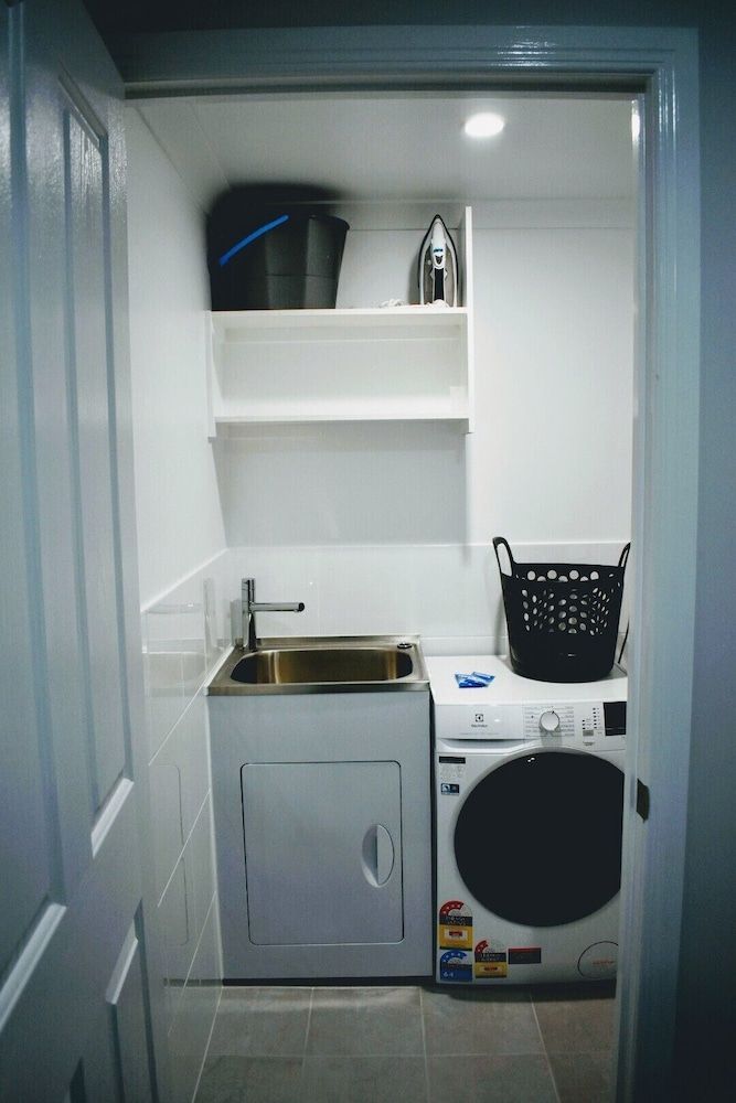 CocoBrew Boutique Apartments Two Bedroom Fitzroy Suite 2