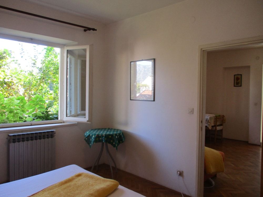 Apartments And Rooms Artemida Apartment, 1 Bedroom, Terrace, Garden View 4