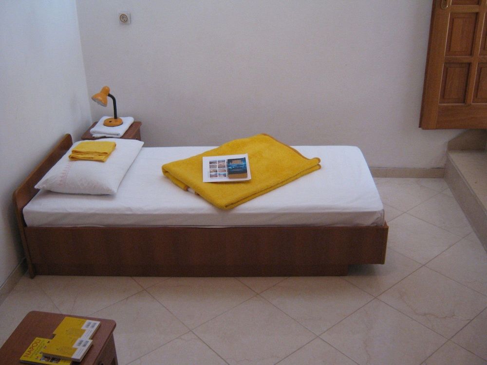 Apartments And Rooms Artemida Apartment, 1 Bedroom 2