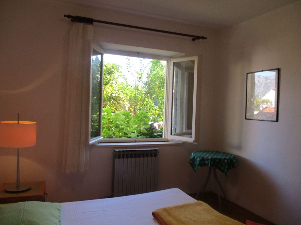 Apartments And Rooms Artemida Apartment, 1 Bedroom, Terrace, Garden View 5