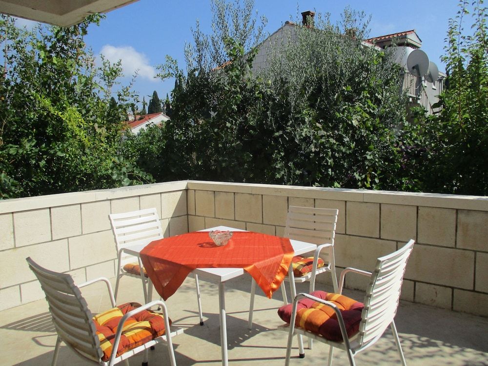 Apartments And Rooms Artemida Apartment, 2 Bedrooms, Terrace, City View 6