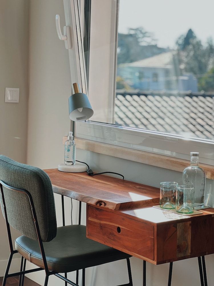 Luna House Deluxe Double Room, 1 Queen Bed, Shared Bathroom 6