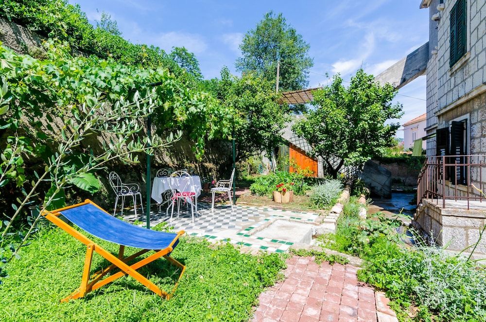 undefined Apartments Eos & Vespera