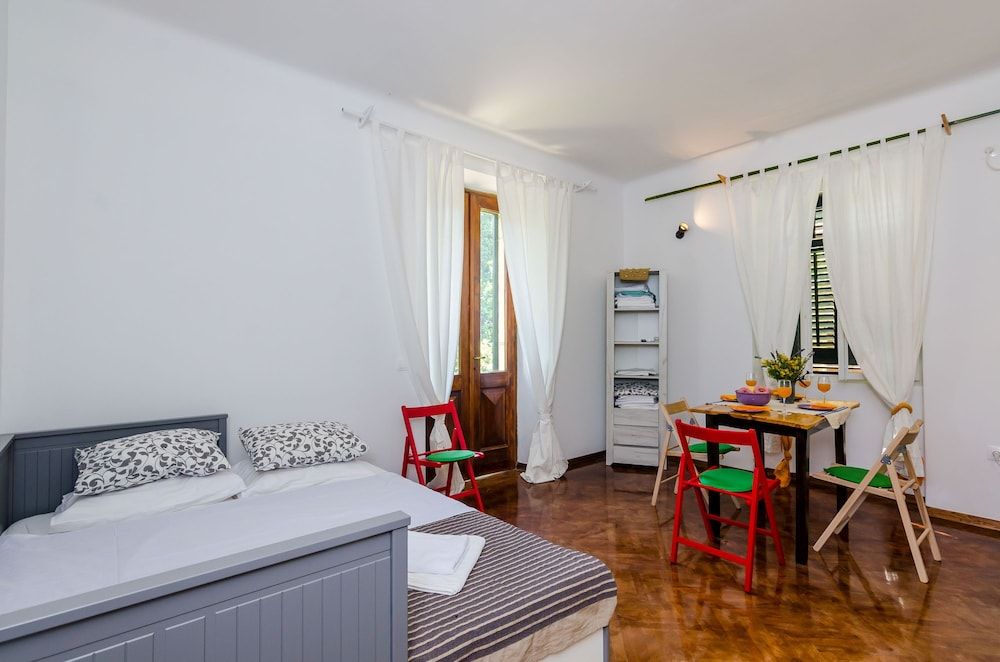 undefined Apartments Eos & Vespera 2