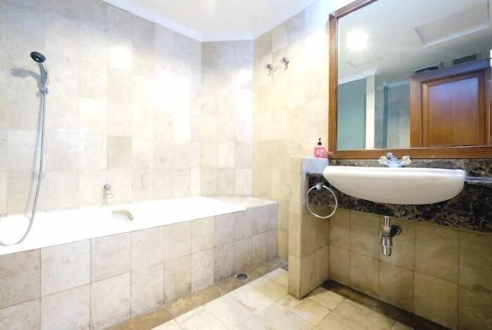 undefined 4BR Cozy Tropical Retreat Penthouse 5