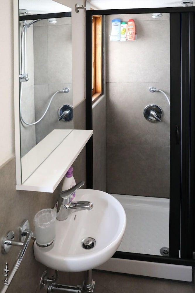 San Nicolò Holiday Home Classic Double or Twin Room, 1 Queen Bed, Ensuite (Arnaldo da Villanova) 5