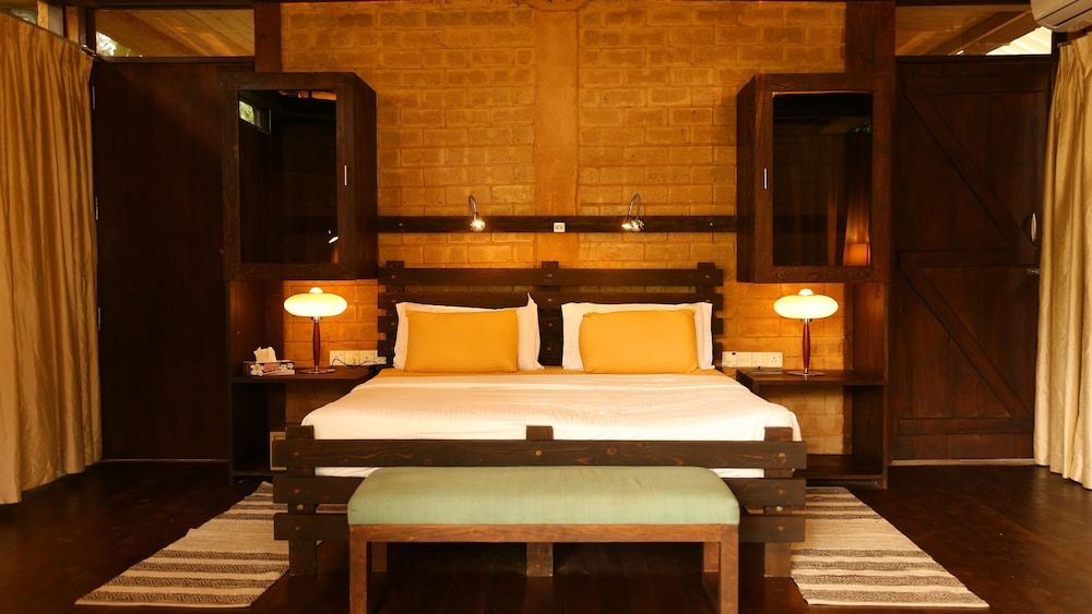 Superior Double Chalet