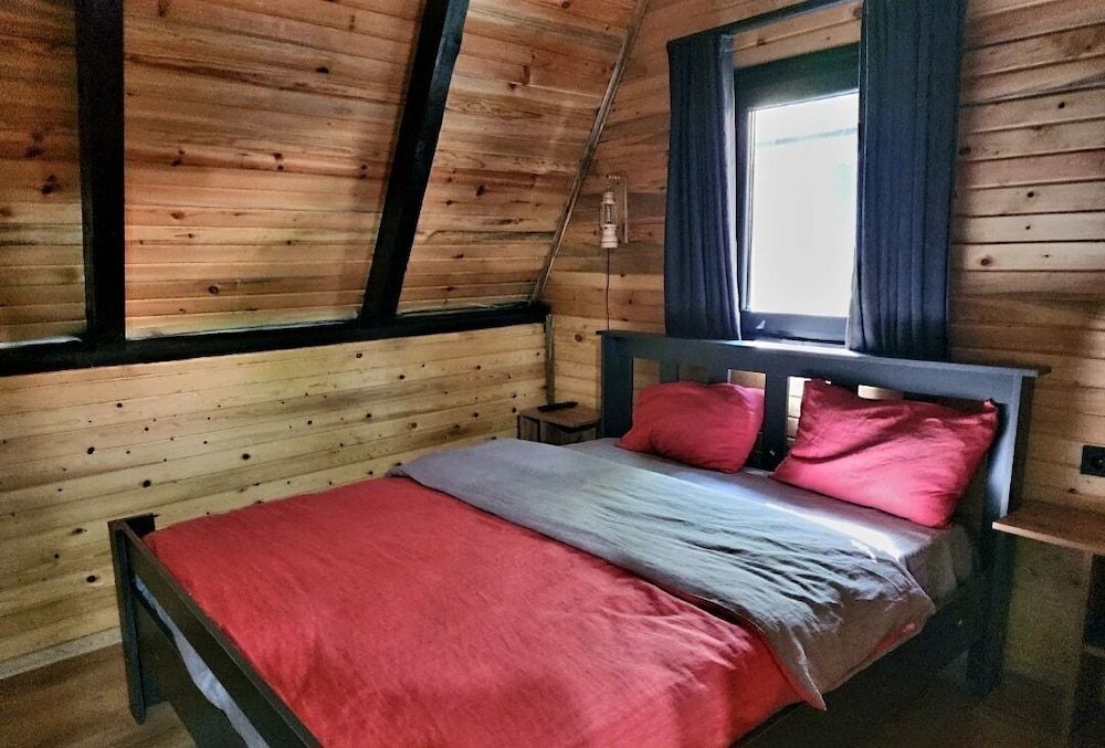 Deluxe Bungalow