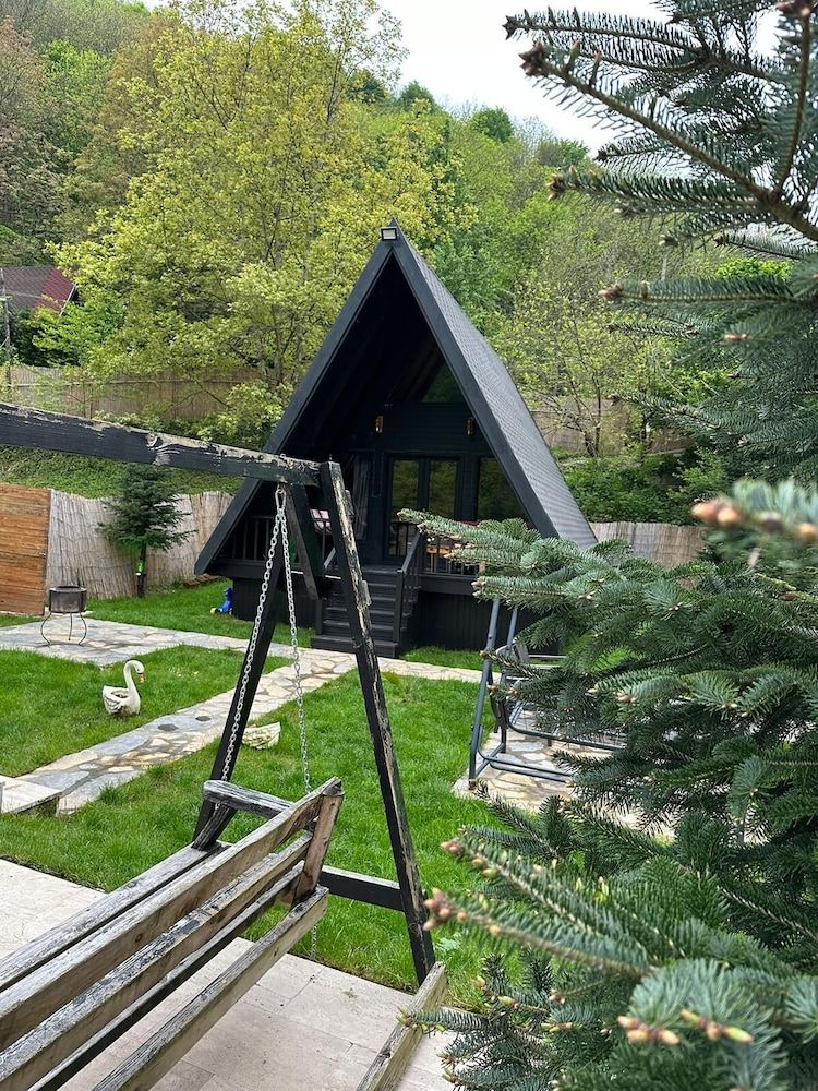 Deluxe Bungalow, 2 Bedrooms, Mountain View