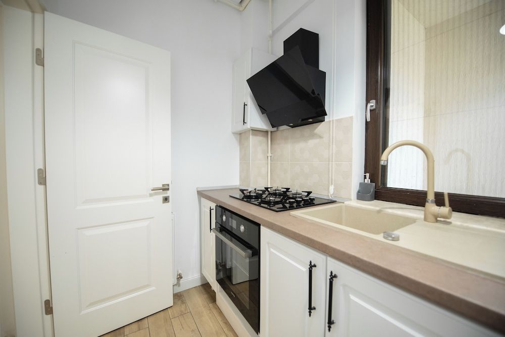 Solid Magic Apart-Hotel Deluxe Studio, Balcony, Partial Lake View 7