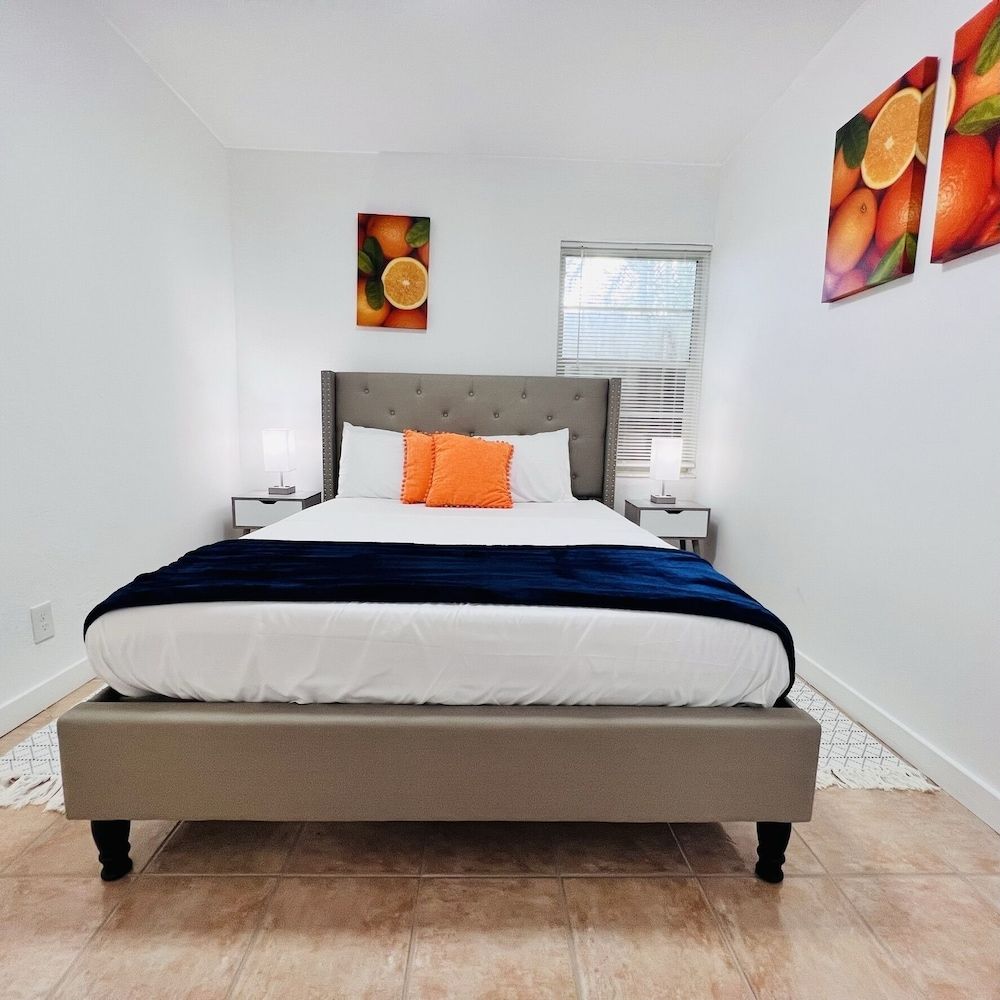 Coco Bay Condos Deluxe Apartment 8