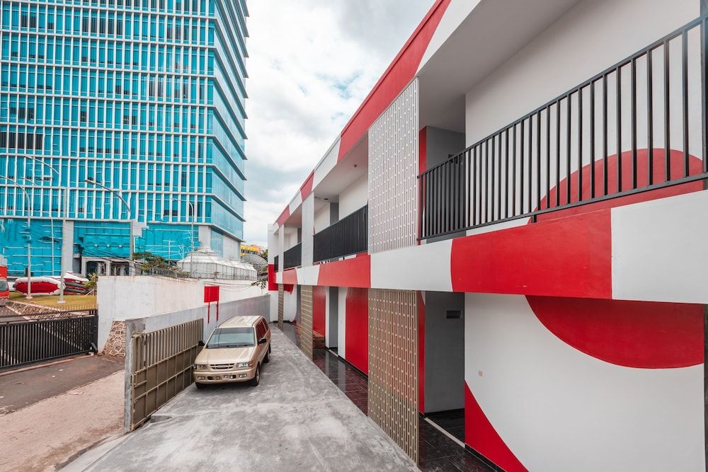 undefined Hotel O J&b Room Utan Kayu 2