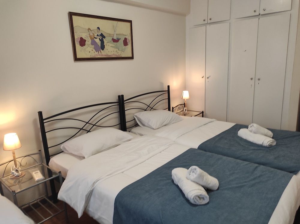 Luxury Apts Heraklion Center Luxury Apartment, 1 Bedroom, Balcony, Sea Facing 2