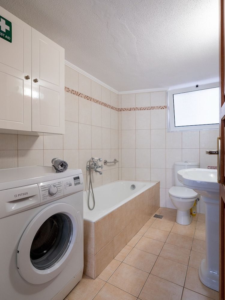 Luxury Apts Heraklion Center Luxury Apartment, 1 Bedroom, Balcony, Sea Facing 9