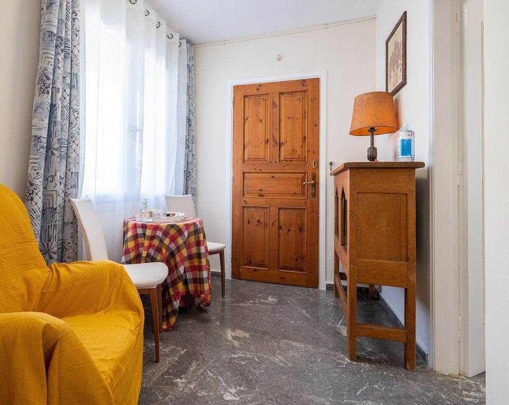 Luxury Apts Heraklion Center Luxury Apartment, 1 Bedroom, Balcony, Sea Facing 10