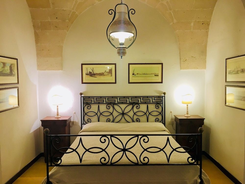 Archidamo Bed & Breakfast Superior Quadruple Room 2