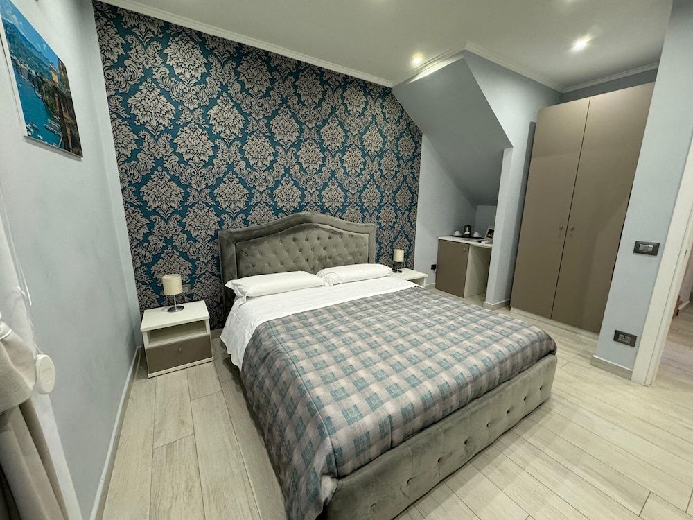 undefined Toledo Relax