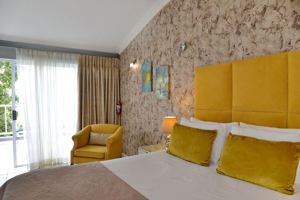 The Shore House Luxury Room, 1 Queen Bed (Upstairs) 5