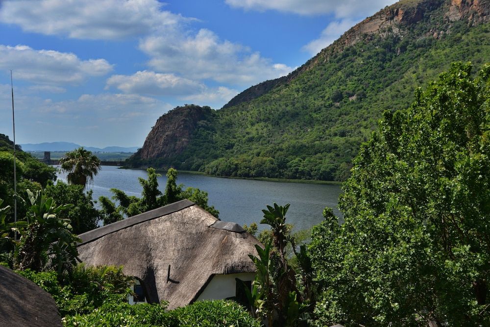 The Shore House Luxury Room (Downstairs) 4