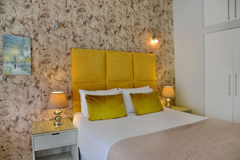 The Shore House Luxury Room, 1 Queen Bed (Upstairs) 4