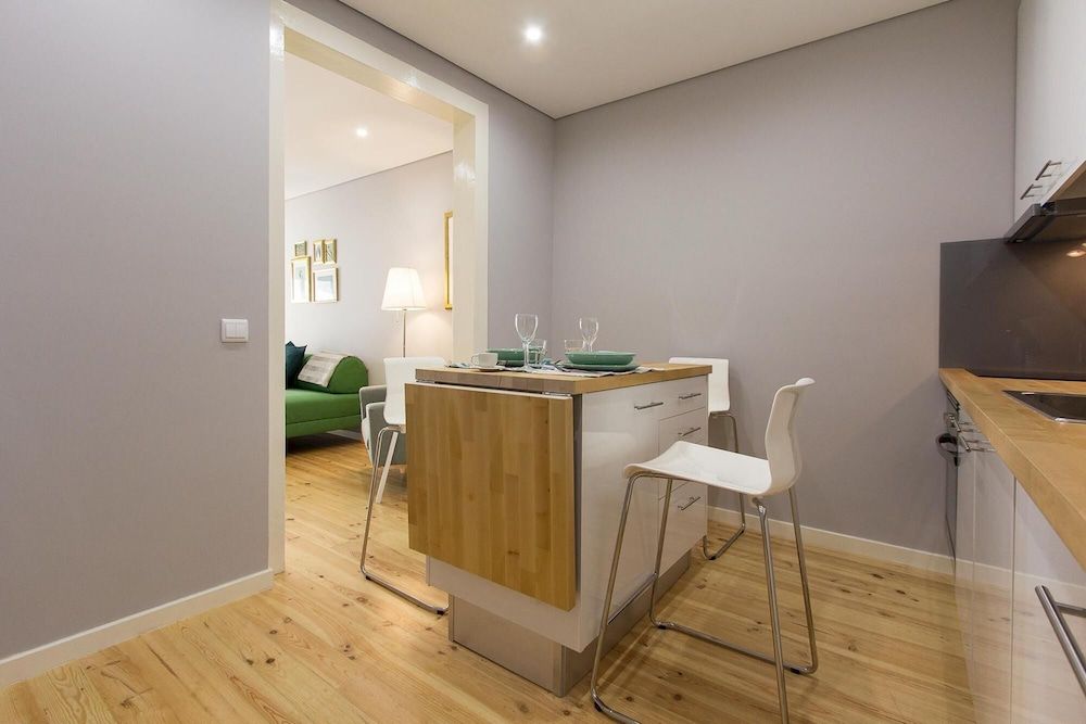 undefined Bairro Alto Elegant by Homing 8