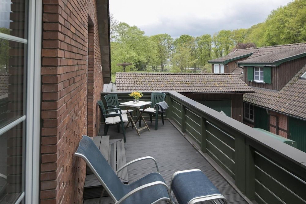 Landcafé Neumann Deluxe Apartment, Private Bathroom, Lake View 3