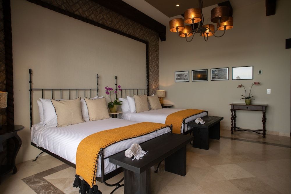 Deluxe Ocean View Suite Double