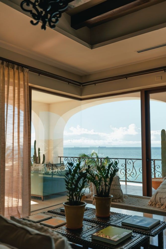 Orchid House Baja & Beach Club Presidencial Ocean View suite 3