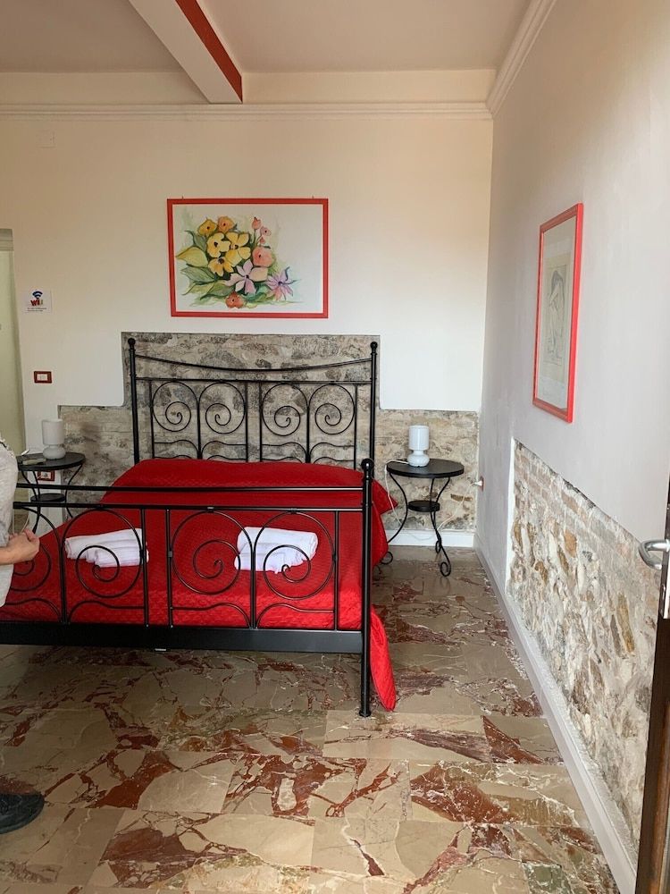 Villa delle Rondini Triple Room 6