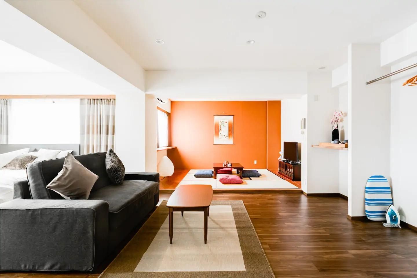 Deluxe Family Room