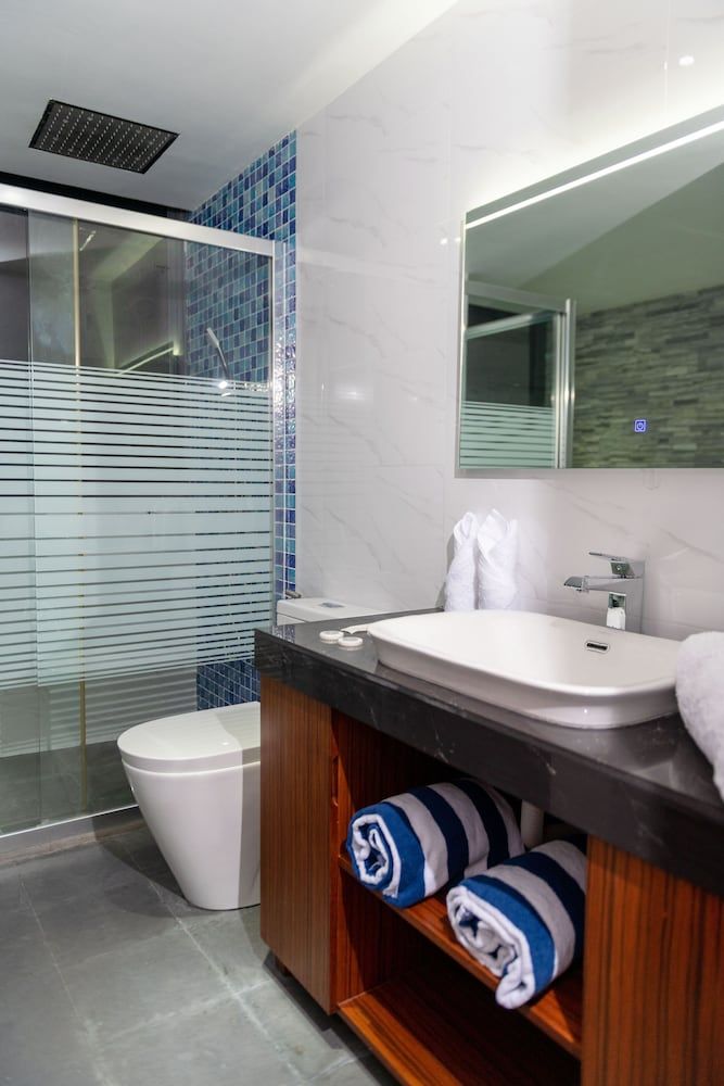 Ari Grand Hotel & Spa Deluxe Twin Room 10