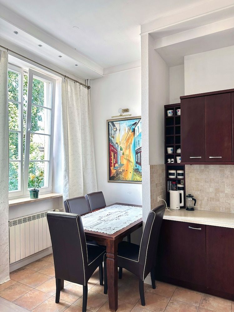 undefined Stone Steps Apartments 10