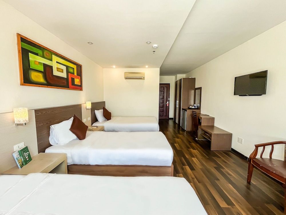 Deluxe Triple Room