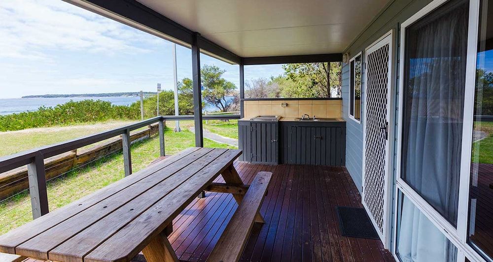 NRMA Shellharbour Beachside Holiday Park Beachside Villa 7