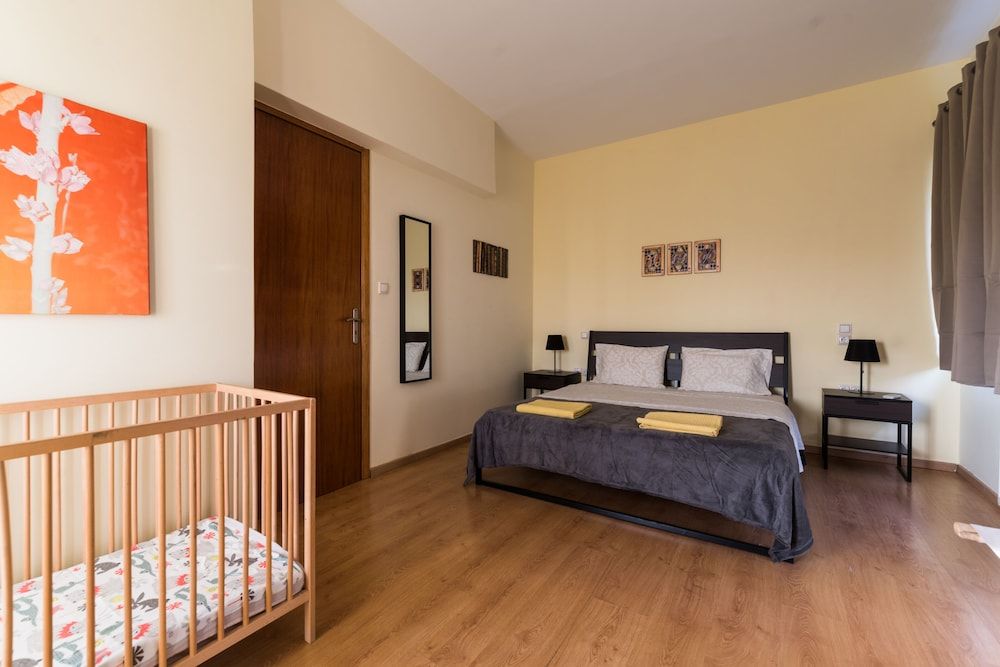 No. 5 - Penthouse 3 Bedroom Apartment