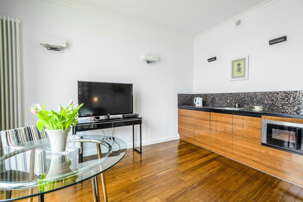 Triton Park Apartments Economy Studio Suite 7