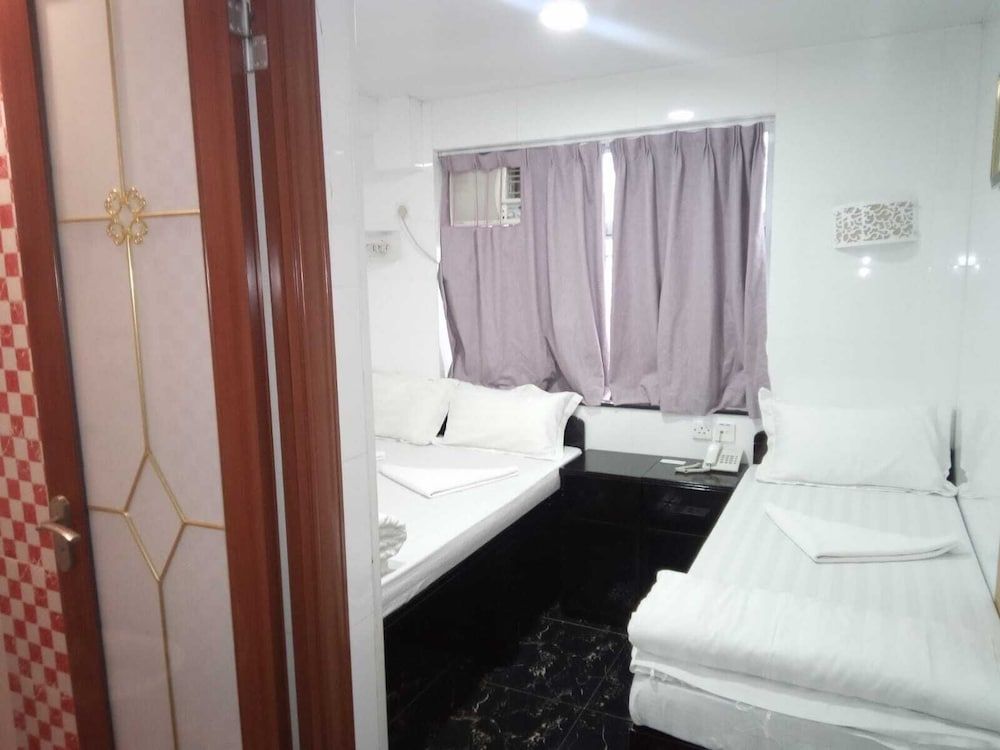 undefined Dutch Hostel 6