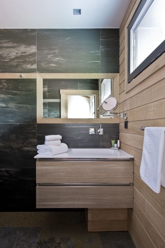 Les Rhodos Double Room (La Music) 5