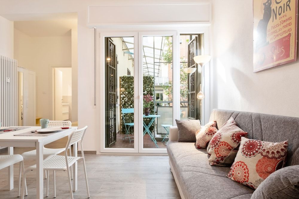 Giardini Margherita Monolocale con Balcone Studio 5